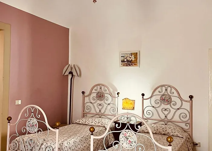 La Petunia * Cefalù